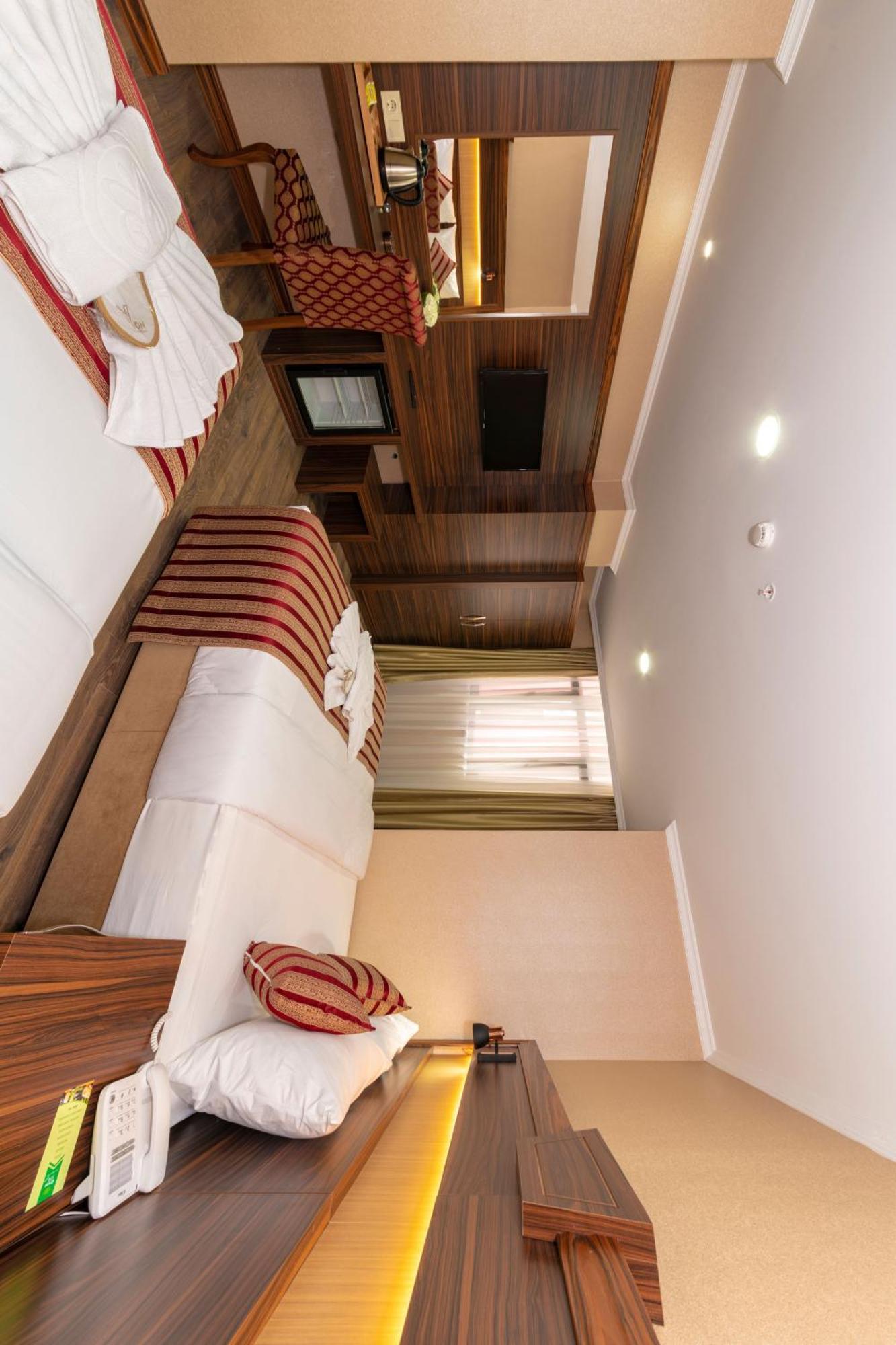 Vision Deluxe Hotel อิสตันบูล ภายนอก รูปภาพ