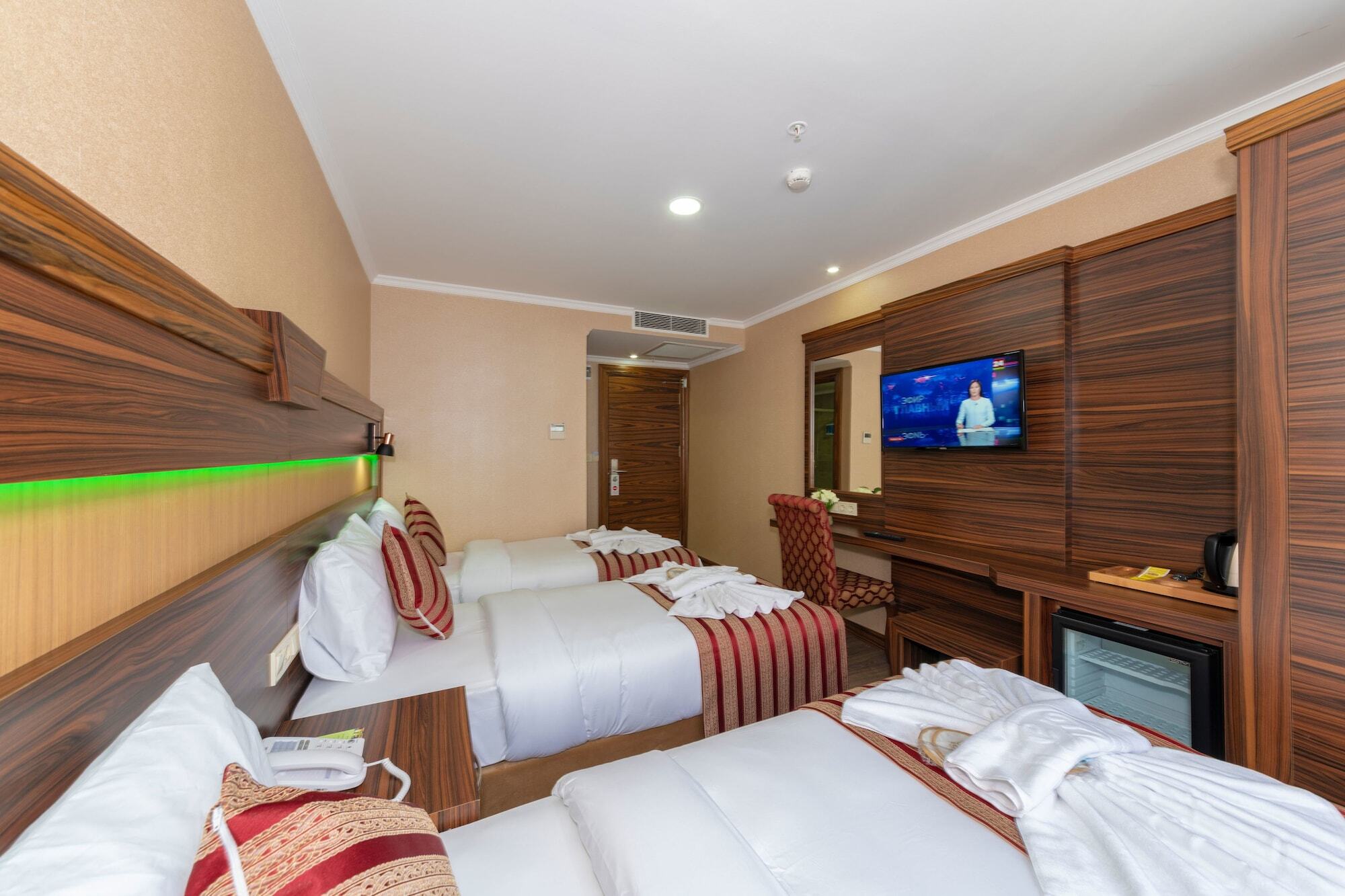 Vision Deluxe Hotel อิสตันบูล ภายนอก รูปภาพ